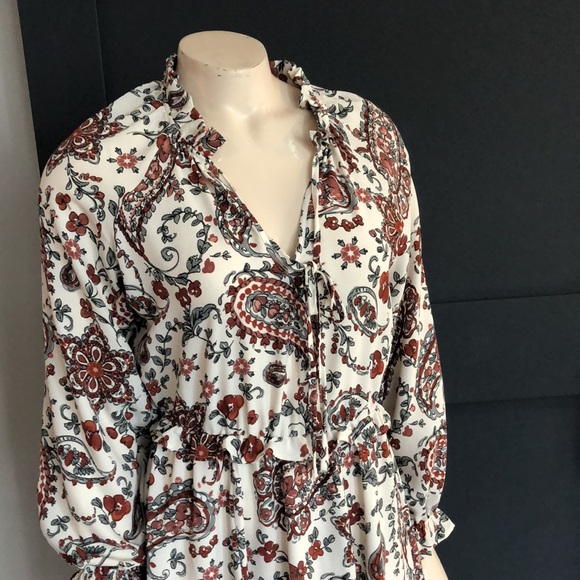 Banana Republic Maxi Dress - Picture 2 of 7